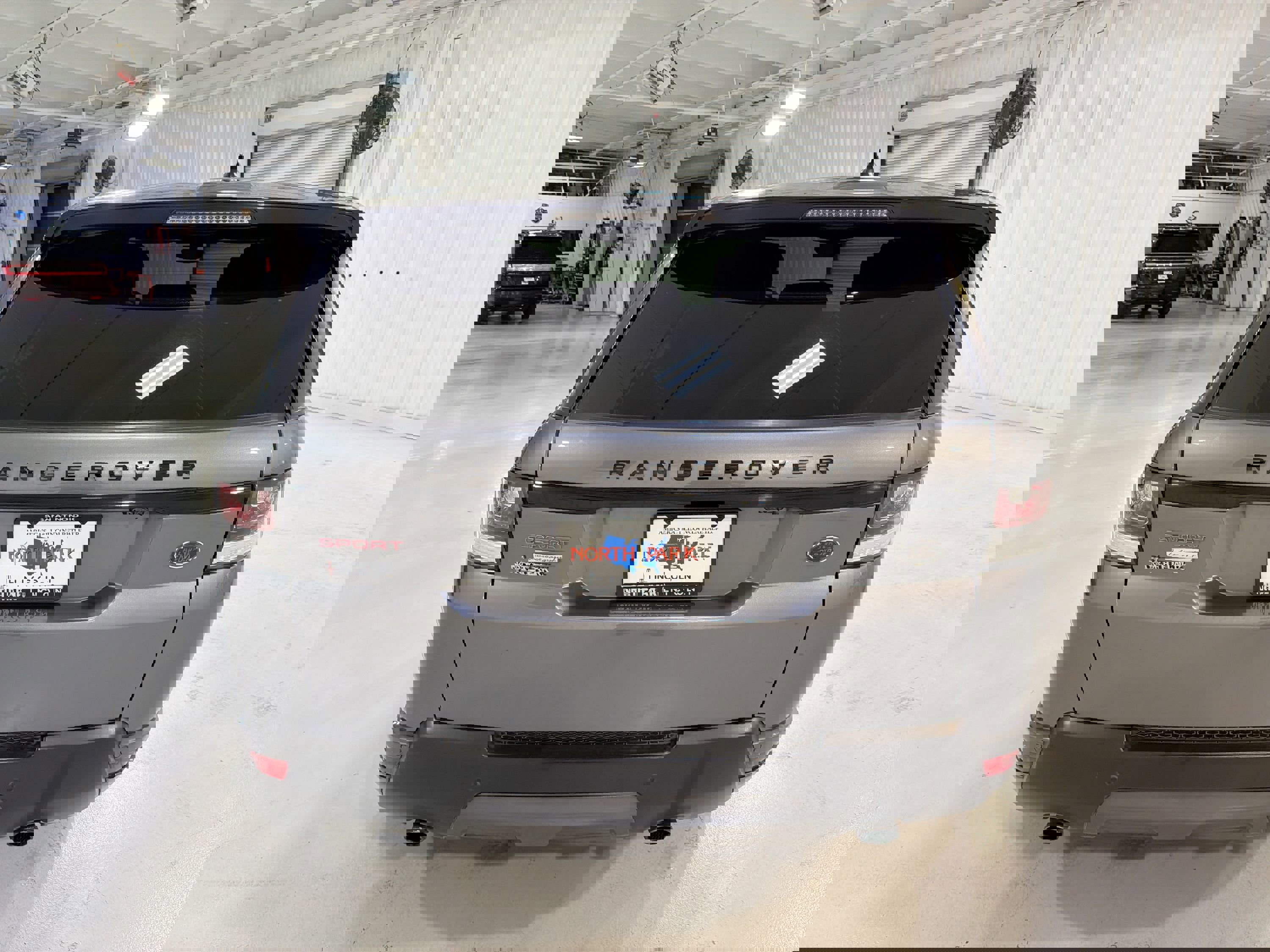 Used 2017 Land Rover Range Rover Sport Autobiography image 27