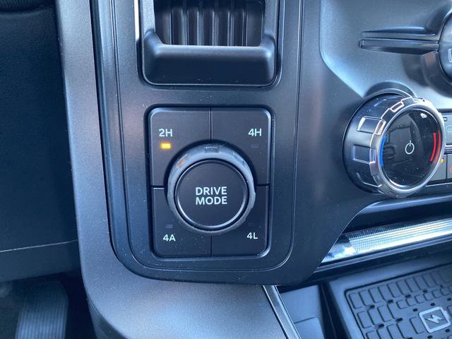 New 2026 Ford F150 Lariat w/ Equipment Group 502A High image 19