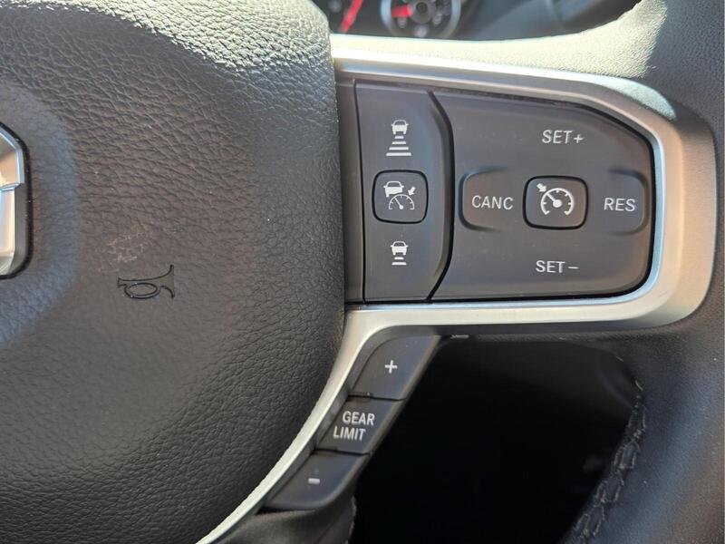 Used 2026 RAM 2500 Big Horn AWD/4WD image 33