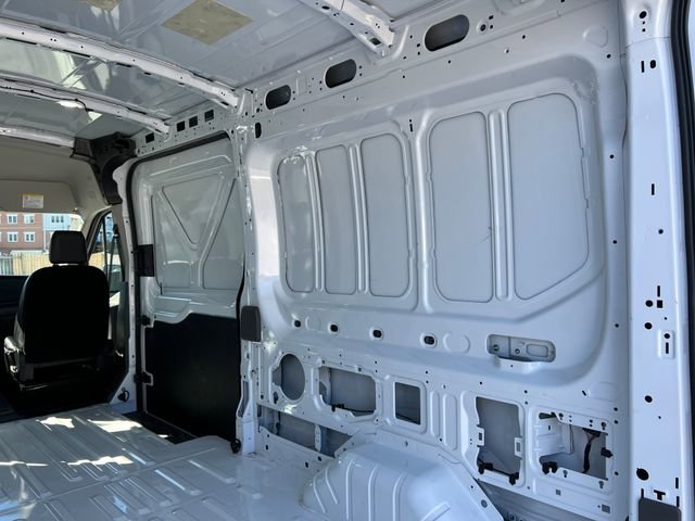 Used 2025 Ford Transit 250 148 Medium Roof image 29