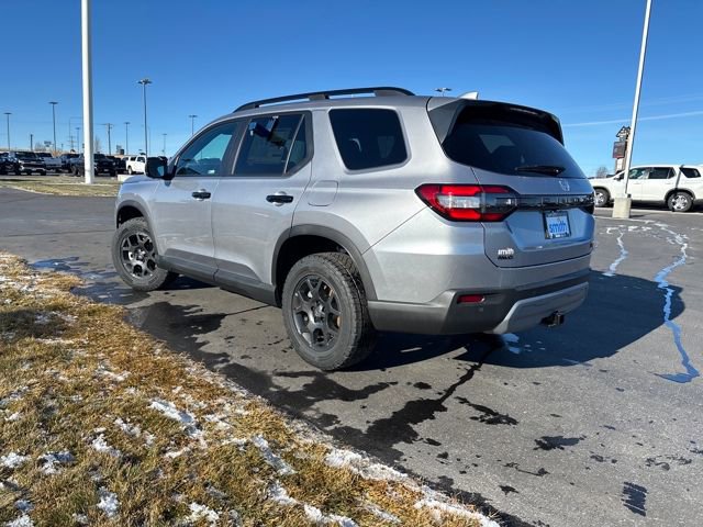 New 2025 Honda Pilot TrailSport image 5