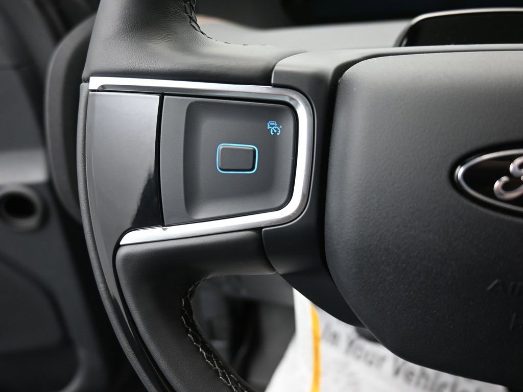 New 2025 Ford Expedition Tremor image 6