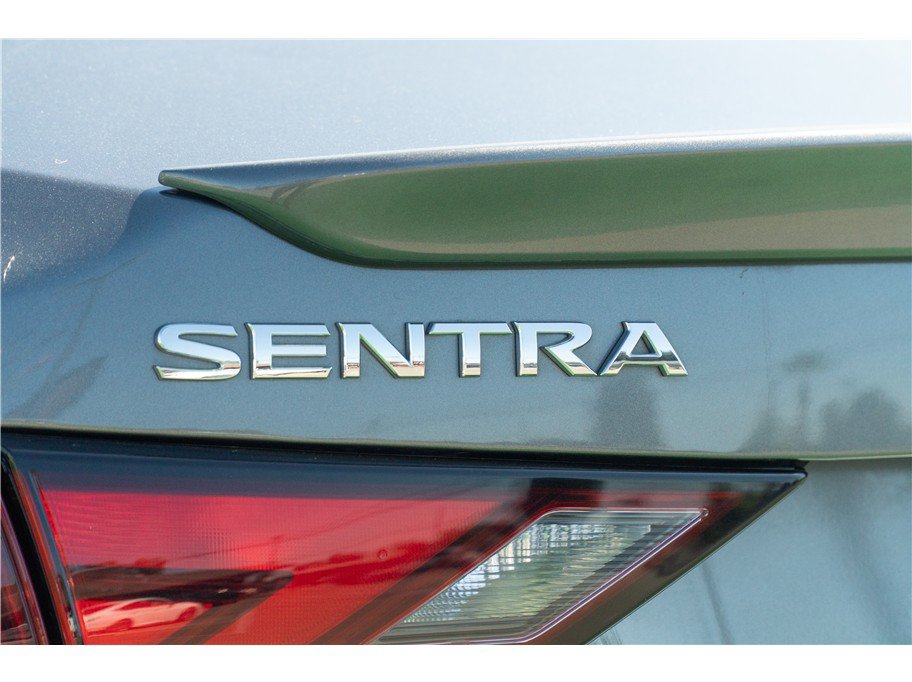 Used 2021 Nissan Sentra SR FWD image 30