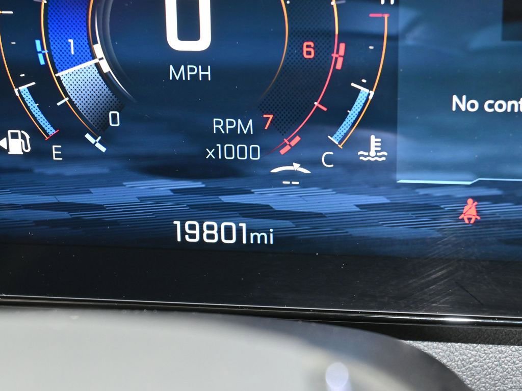 Used 2024 Chevrolet Traverse LS image 33