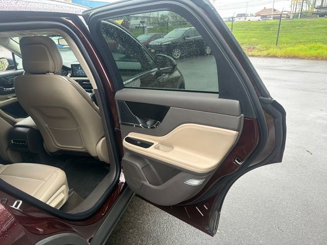 Used 2020 Lincoln Corsair AWD w/ Equipment Group 101A image 16