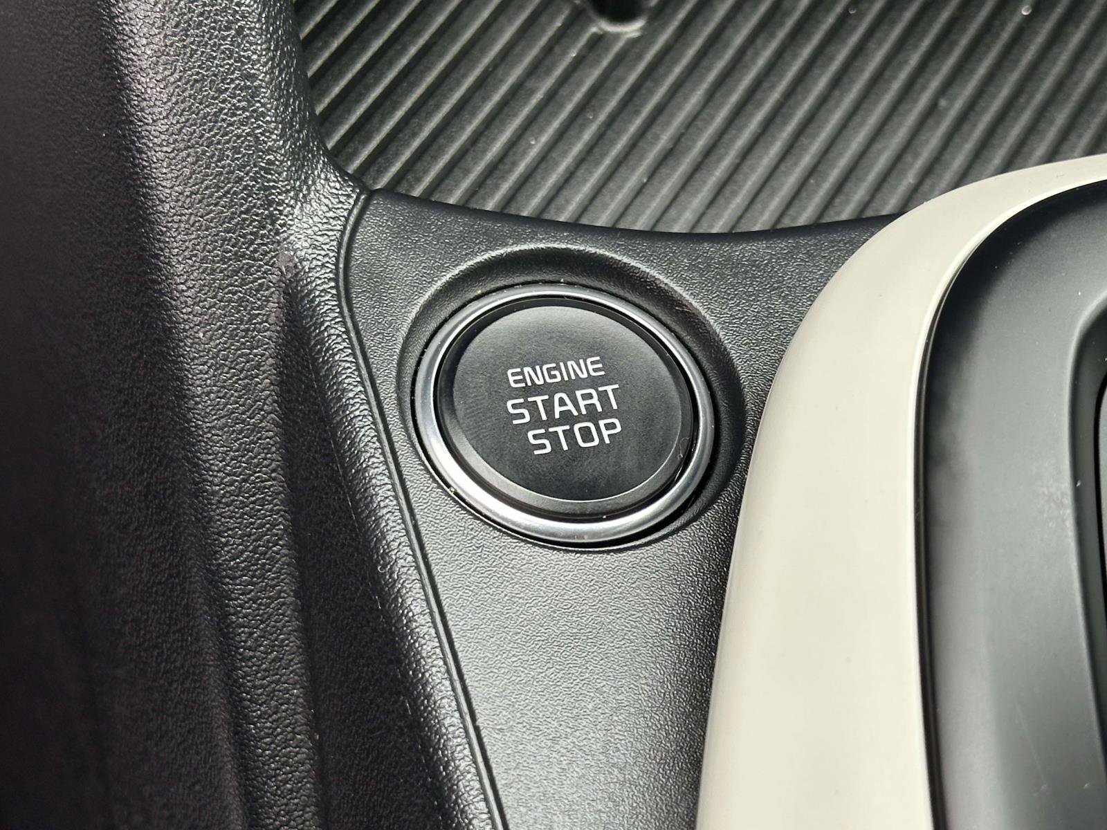 Used 2025 Kia K4 GT-Line image 31