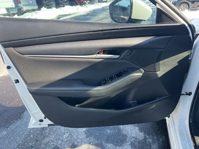 Used 2021 MAZDA MAZDA3 s image 25