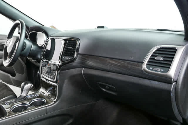 Used 2021 Jeep Grand Cherokee Laredo X image 22