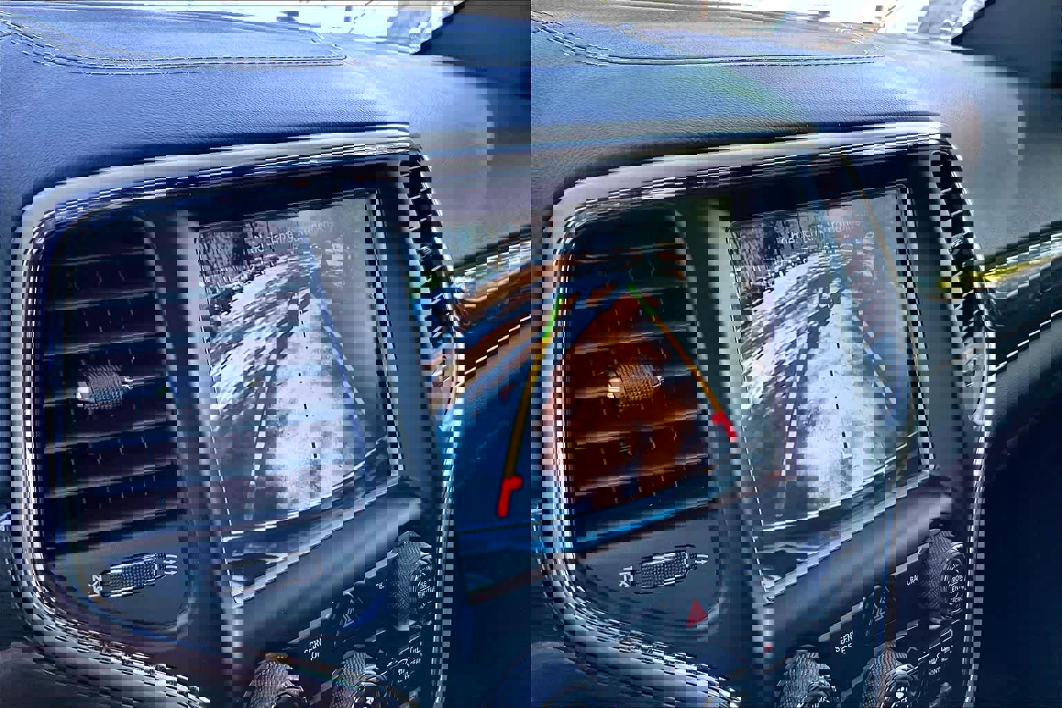 Used 2017 Jeep Grand Cherokee Overland image 27