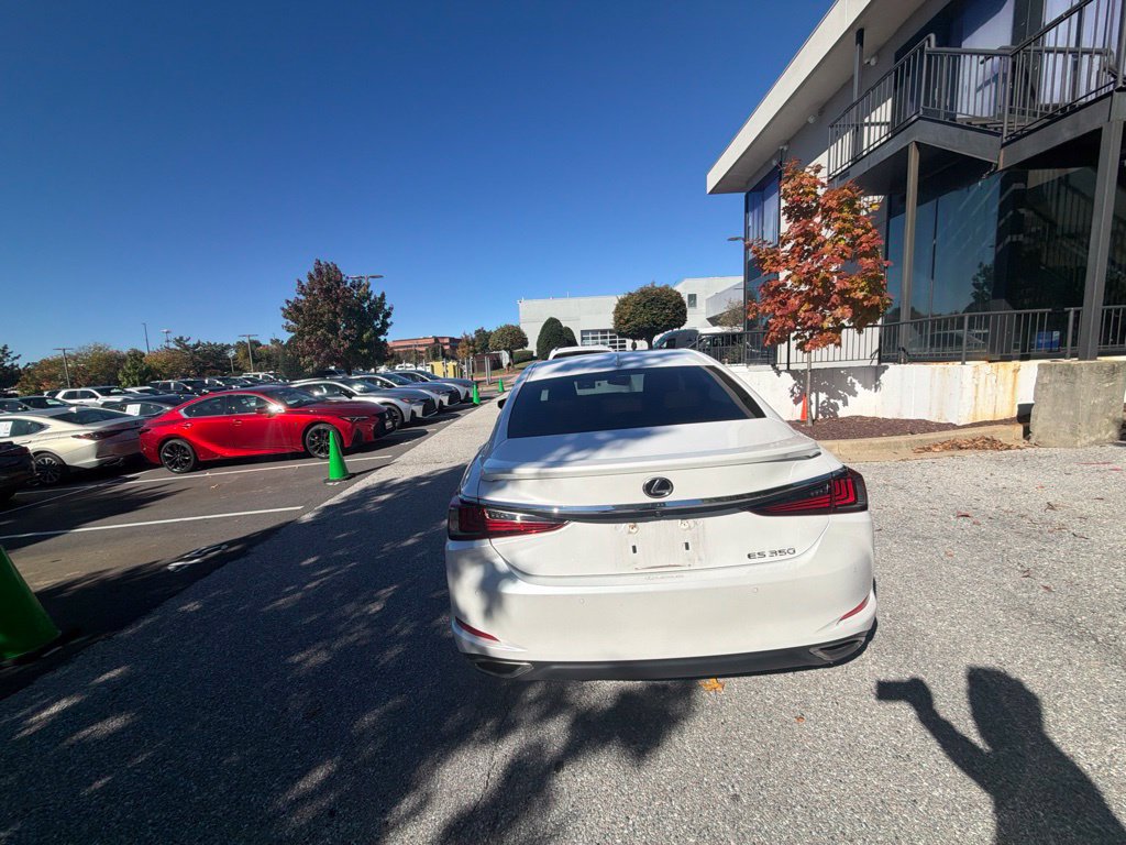 Certified 2025 Lexus ES 350 w/ Premium Package FWD image 13