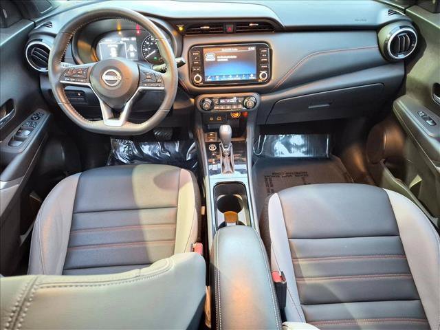 Used 2023 Nissan Kicks SR w/ SR Premium Package FWD image 16
