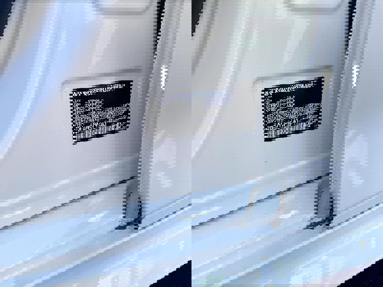 Used 2023 BMW 530e xDrive w/ M Sport Package image 32