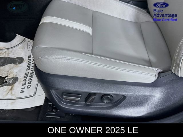 Used 2025 Toyota Camry LE image 18