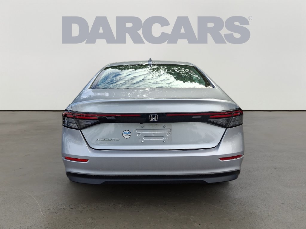 Used 2024 Honda Accord EX image 6