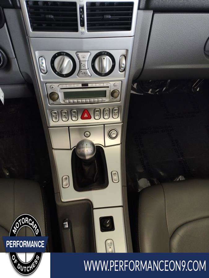 Used 2006 Chrysler Crossfire Limited image 9
