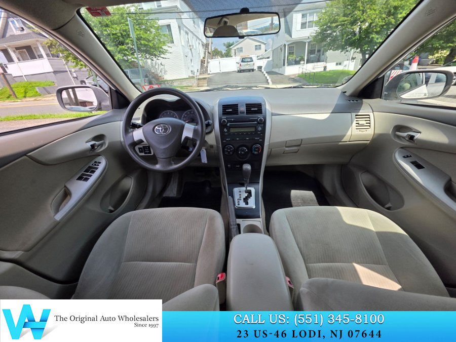 Used 2010 Toyota Corolla LE FWD image 12