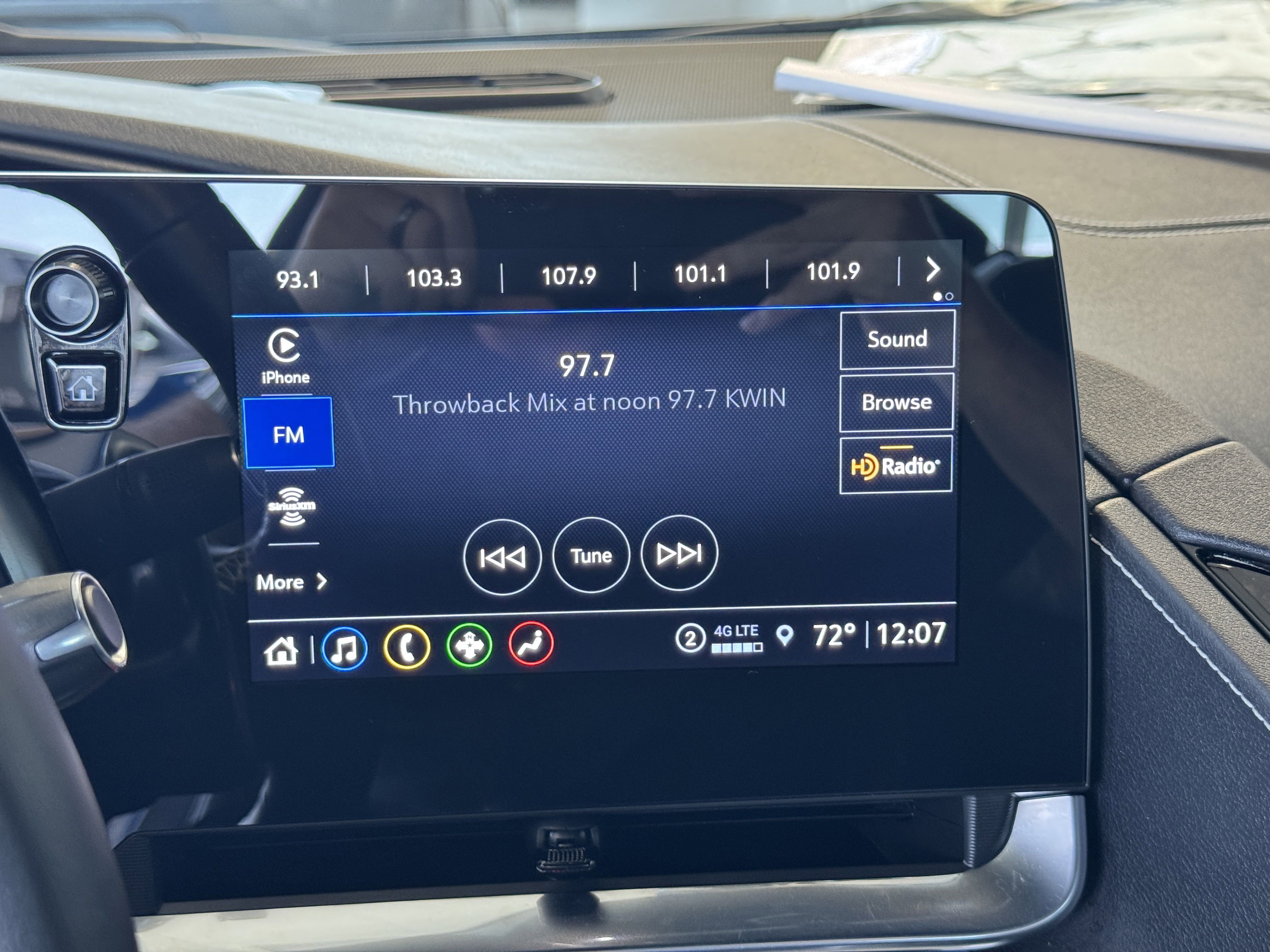 Certified 2021 Chevrolet Corvette Stingray Coupe w/ 1LT image 28