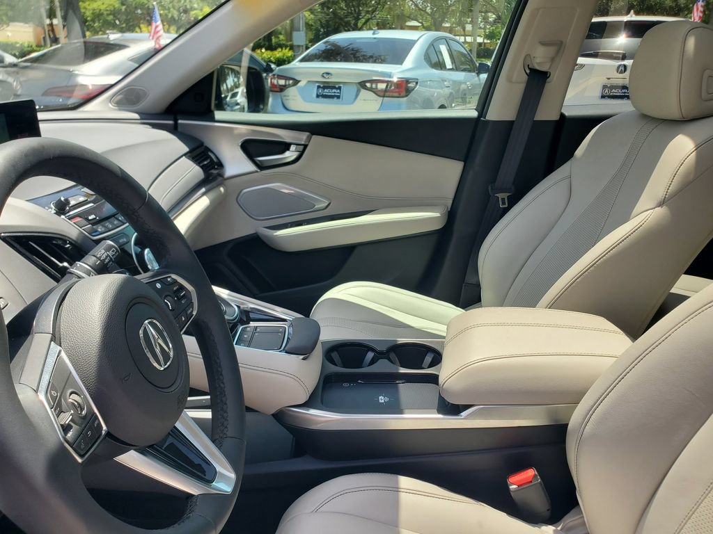 Used 2025 Acura RDX SH-AWD w/ Technology Package image 16