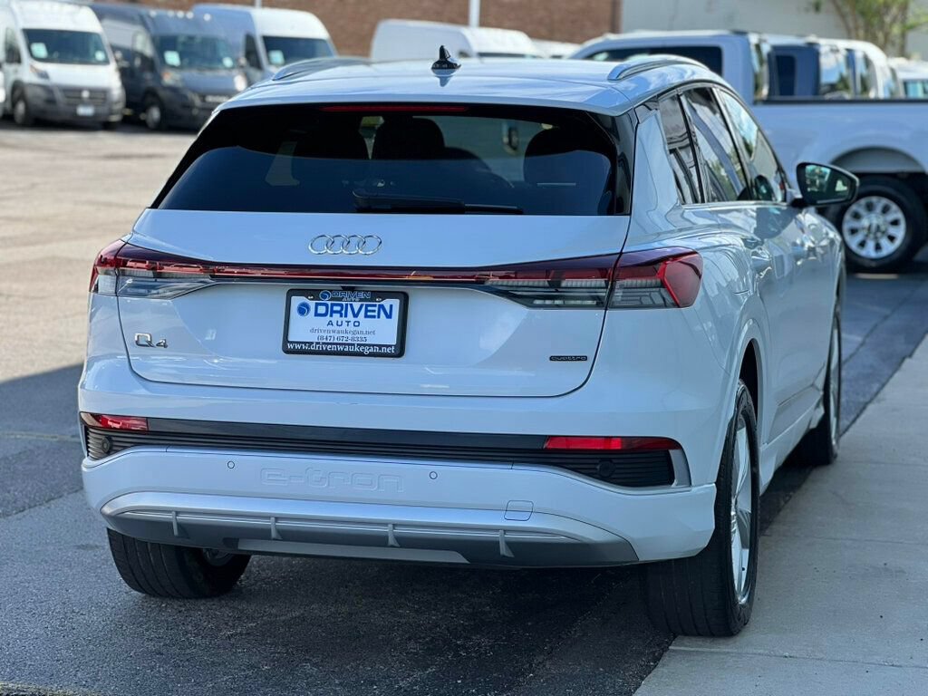 Used 2023 Audi Q4 e-tron Premium AWD/4WD image 37