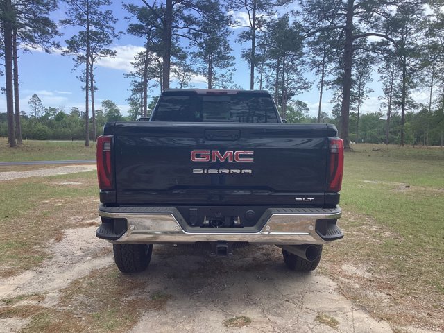 New 2026 GMC Sierra 2500 SLT w/ SLT Premium Package image 3