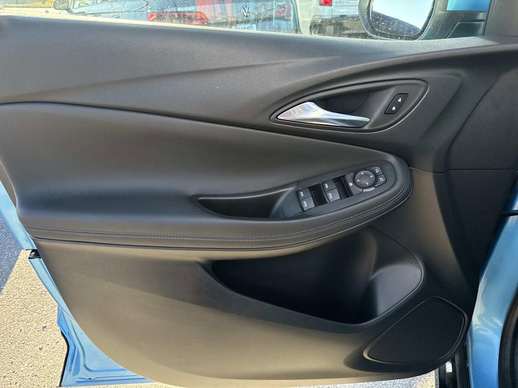 Certified 2025 Buick Encore GX Sport Touring image 20