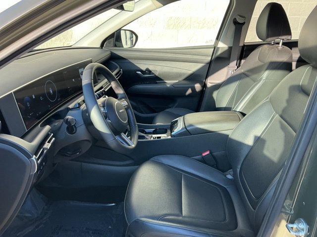 Used 2025 Hyundai Tucson SEL AWD/4WD image 13