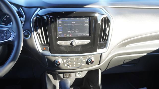 Used 2023 Chevrolet Traverse LT image 18
