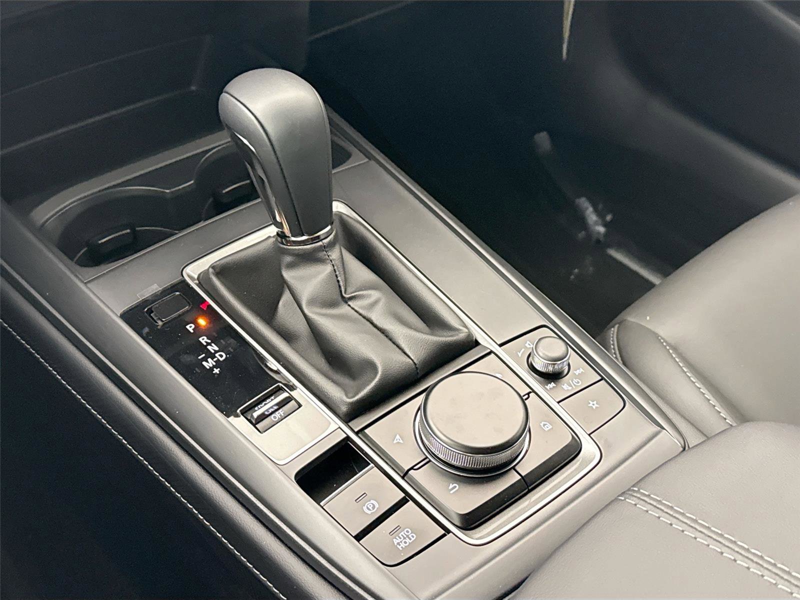 New 2026 MAZDA CX-30 AWD 2.5 S w/ Select Sport Pkg image 24