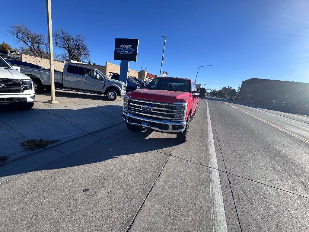 New 2025 Ford F250 Lariat w/ Tremor Off-Road Package