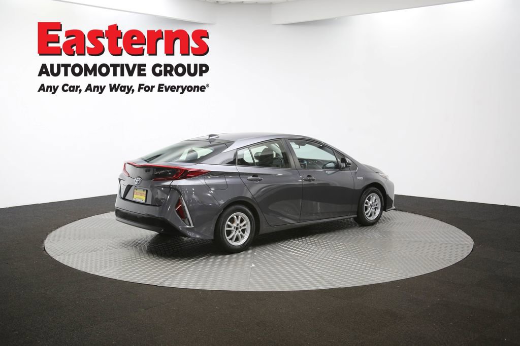 Used 2021 Toyota Prius Prime LE FWD image 40
