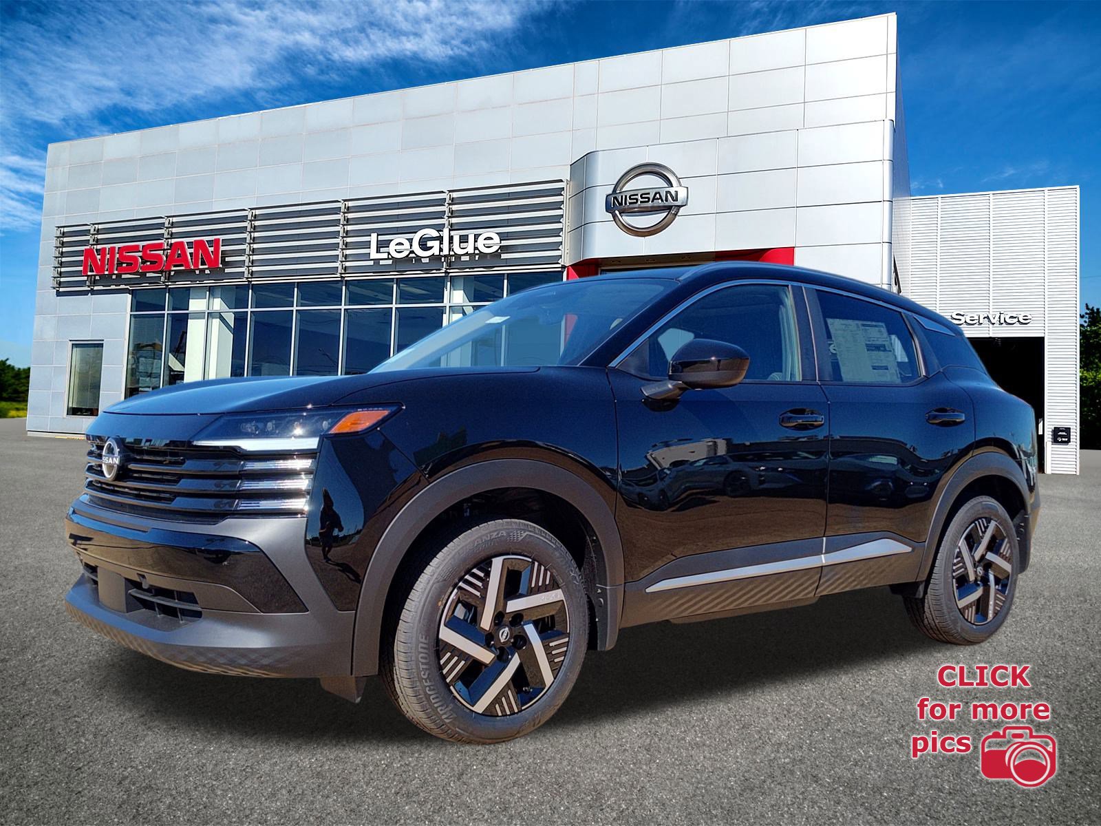 New 2026 Nissan Kicks SV