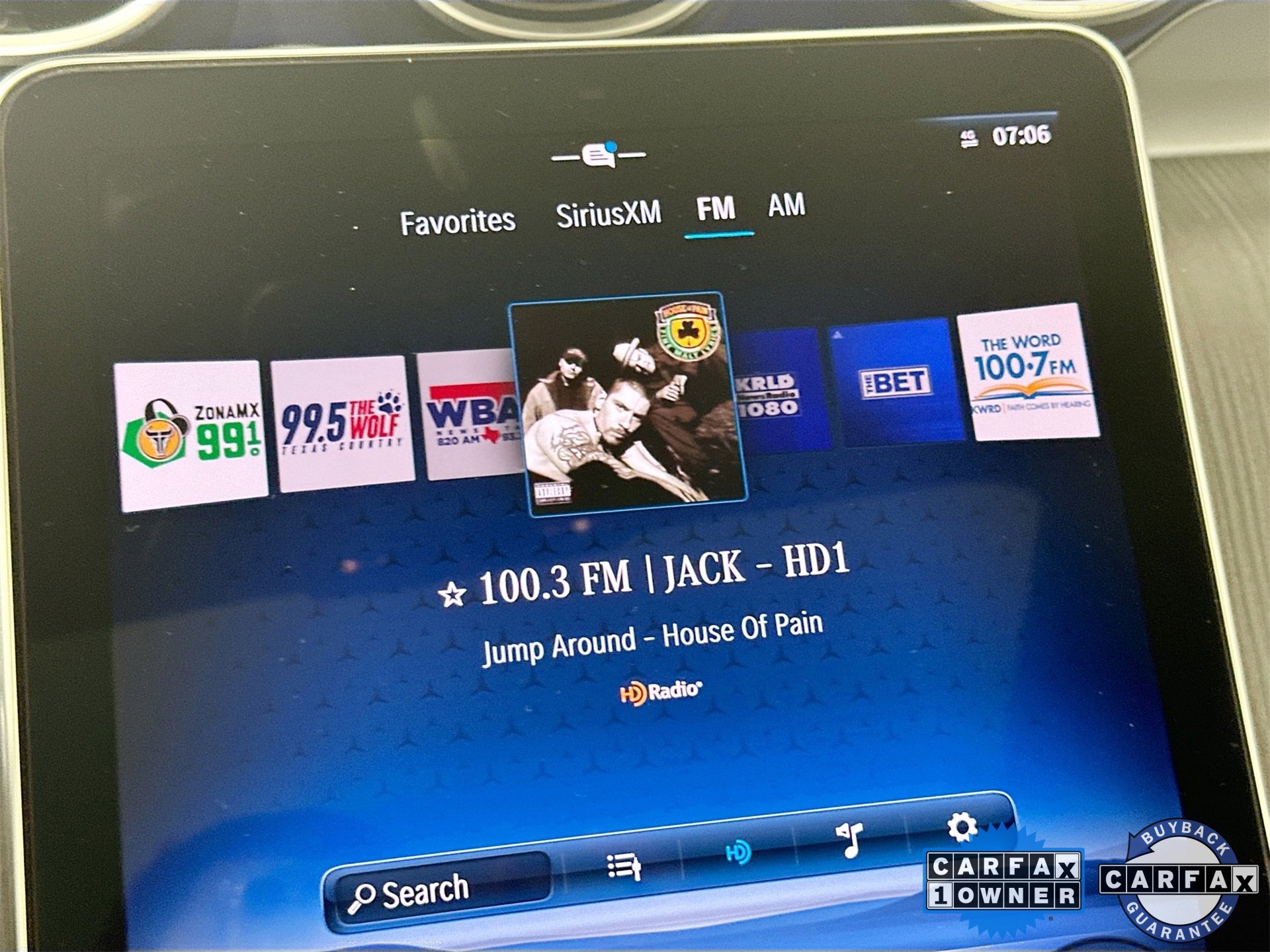 Used 2024 Mercedes-Benz GLC 43 AMG 4MATIC image 16