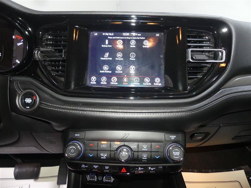 Used 2022 Dodge Durango SXT AWD/4WD image 36