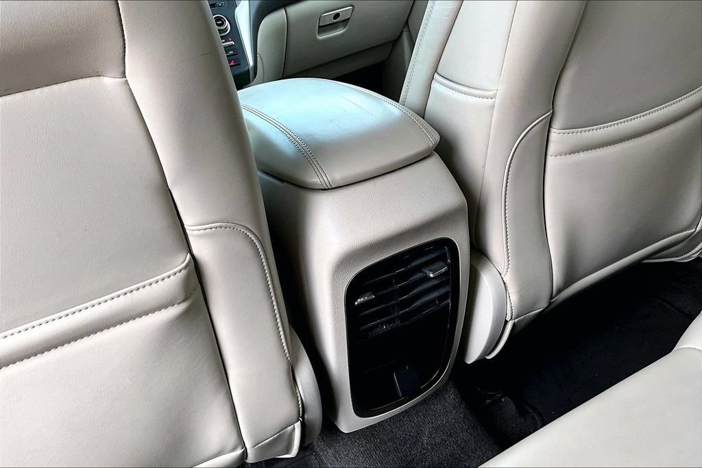 Used 2018 Lincoln MKC Select w/ Select Plus Package FWD image 33