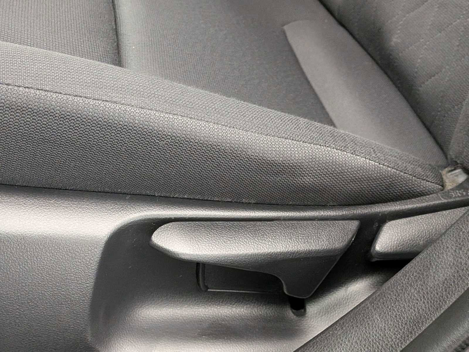 Used 2024 Toyota Corolla LE FWD image 16