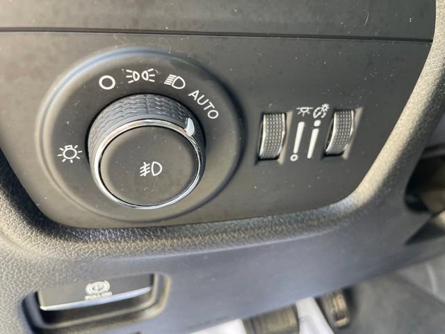 Used 2021 Jeep Grand Cherokee L Limited AWD/4WD image 17