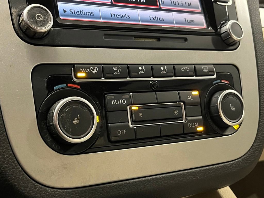 Used 2012 Volkswagen Eos Komfort image 9