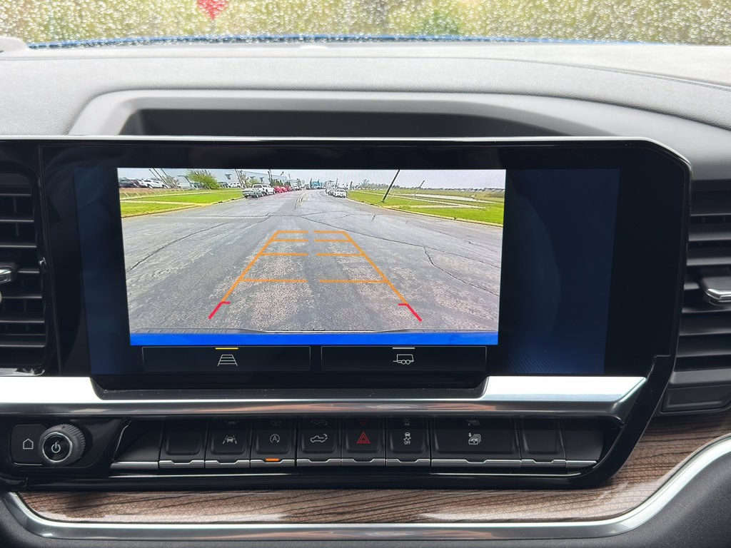 Used 2025 Chevrolet Silverado 1500 LT AWD/4WD image 26