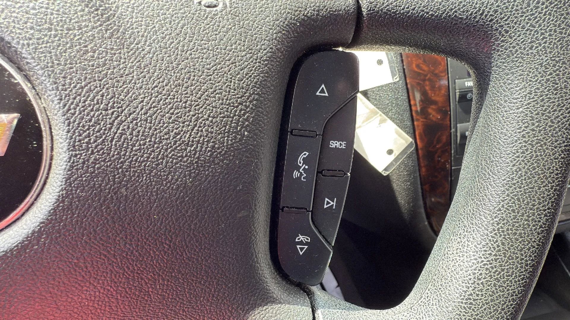 Used 2016 Chevrolet Impala LT image 12