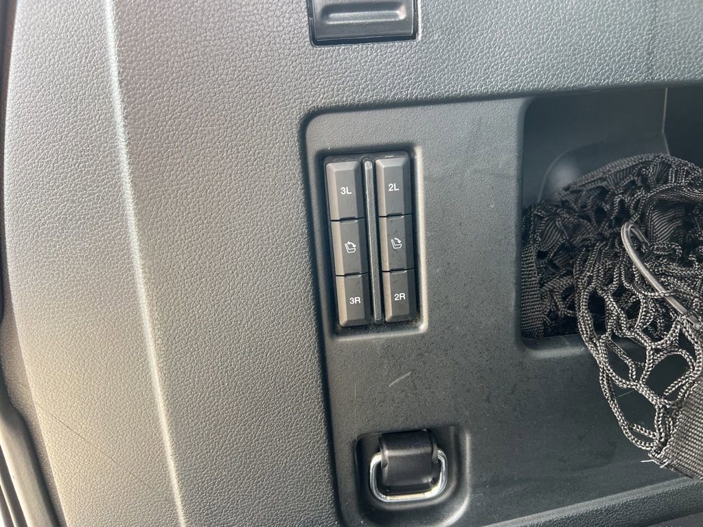 Used 2020 Ford Expedition Platinum image 15