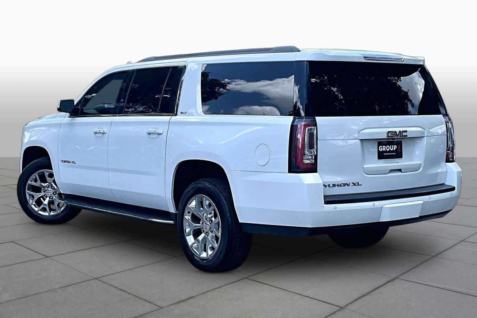Used 2017 GMC Yukon XL SLT w/ Open Road Package RWD image 12