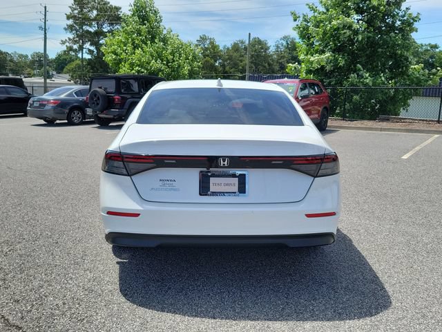 Certified 2025 Honda Accord LX image 5