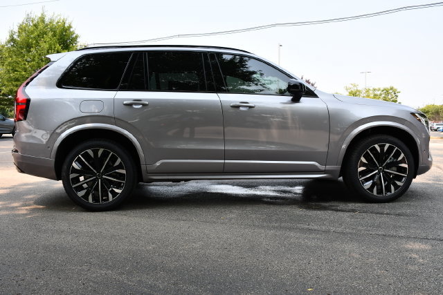 New 2026 Volvo XC90 B6 Ultra w/ Protection Package Premier AWD/4WD image 8