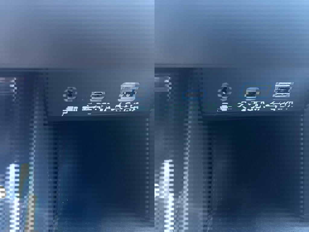 New 2025 Subaru Outback Touring XT image 24