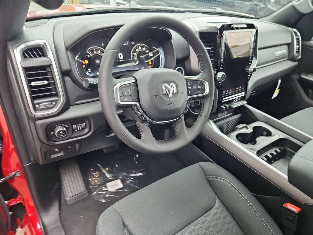 New 2026 RAM 1500 Big Horn AWD/4WD image 13