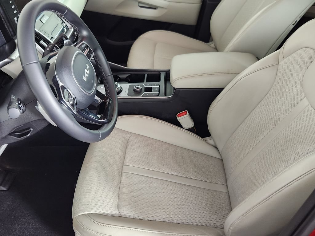 Used 2023 Kia Sorento EX AWD/4WD image 12