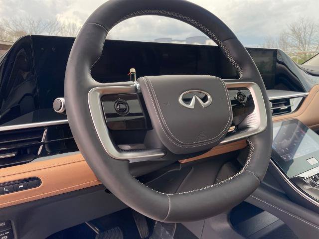 Certified 2025 INFINITI QX80 Sensory image 17