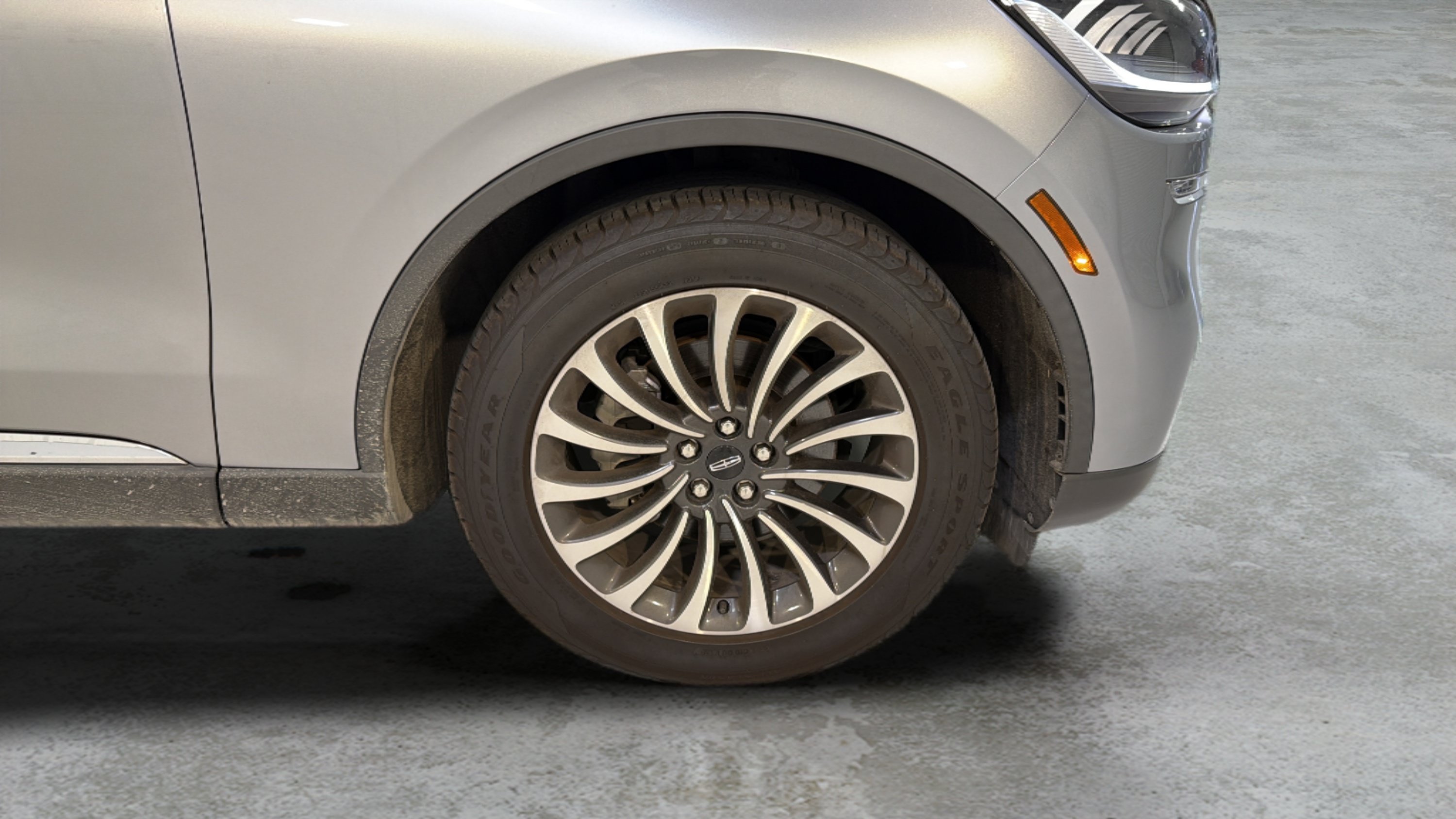 Used 2023 Lincoln Aviator Reserve RWD image 25