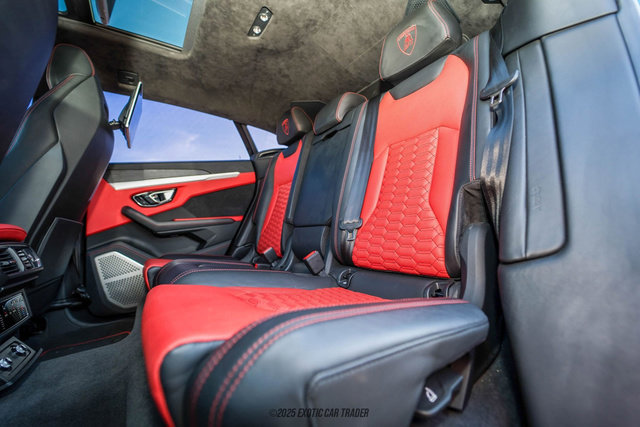 Used 2019 Lamborghini Urus image 64