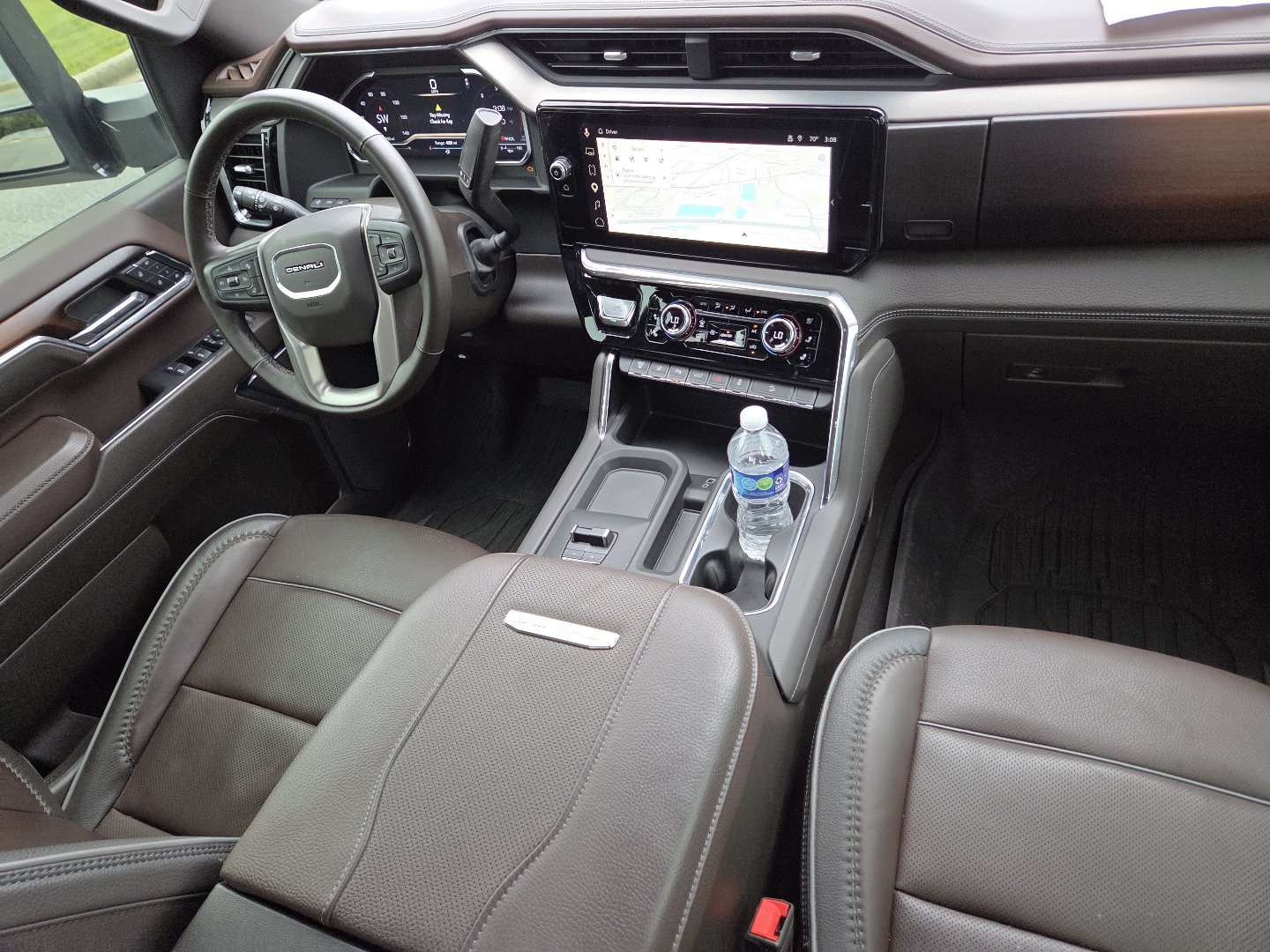 Used 2024 GMC Sierra 2500 Denali w/ Denali Reserve Package AWD/4WD image 28